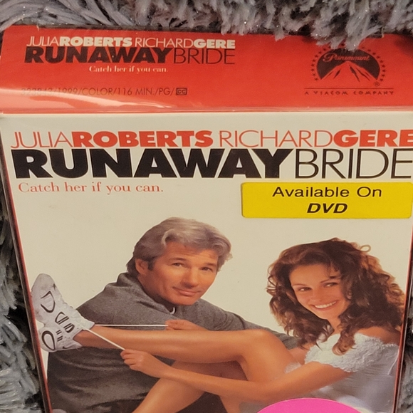 RUNAWAY BRIDE VHS Movie (1999) - Picture 7 of 7